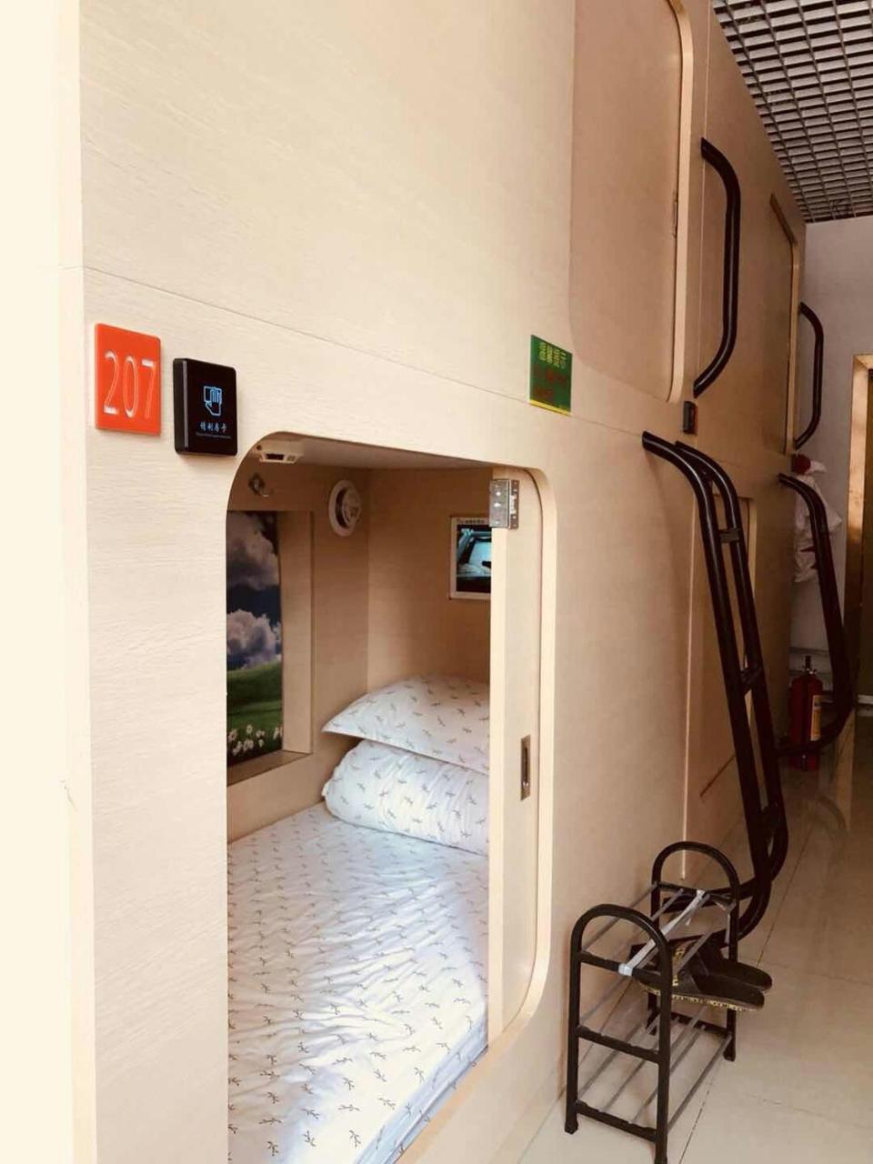The Olive Tree Capsule Hostel Shenzhen Dış mekan fotoğraf